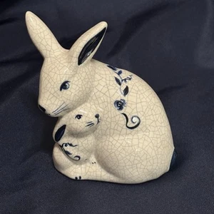 Potting Shed Dedham Pottery Mom & Baby Rabbit Figurine 4.5 inches Easter - Picture 1 of 5