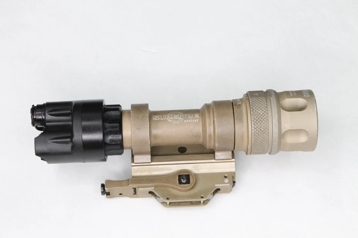 Surefire M952-V Tactical Flashlight with KM3 Vampire LED IR Head