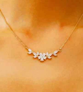 14K Yellow Gold Plated Women's Flower Necklace 2Ct Pear Lab Created Moissanite - Bild 1 von 7
