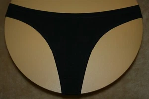 Tanga negra banda ancha - talla 44/46 - Imagen 1 de 2