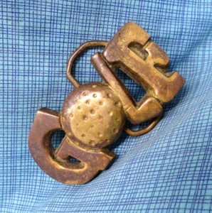 GOLF Dress Belt Buckle Iconic 70s Cut Out Brass Vintage AMINCO Taiwan .SHY441 - Picture 1 of 8