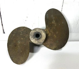 VINTAGE BRASS MICHIGAN PROPELLER 9 SPLINE 2 BLADE AJC 552 BOAT PROP - Picture 1 of 13