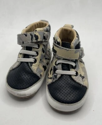 OFERTA Zapatillas Altas Little Bipsy Bebé Cuero Tostado Neutro Camuflaje Talla 2 6-12 Foto 1 de 4
