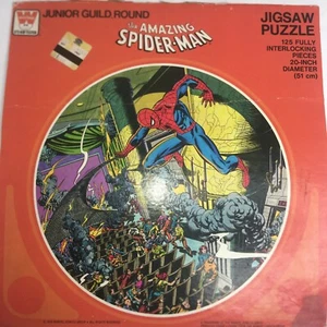 Vintage Amazing Spider Man Junior Guild Round Jigsaw Puzzle 125 Pieces 20 Inch - Picture 1 of 8
