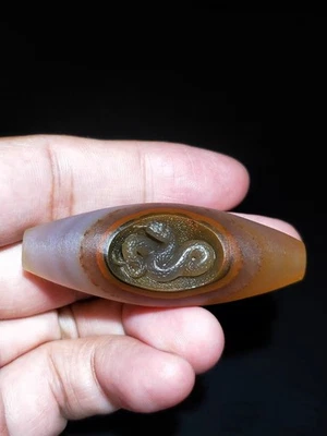 COLGANTE SERPIENTE TALLADA A MANO ÁGATA ROJA BRASILEÑA 100% NATURAL CERTIFICADO 33,5 g Foto 1 de 4