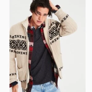 AMERICA EAGLE Mens Zip Up Sherpa Lined Sweater Jacket Fair Isle Ski Size Medium - Picture 1 of 11