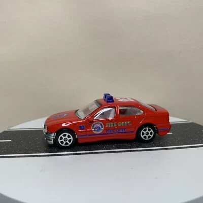 Realtoy BMW 3 серии Fire Dept. Chief Car No23 автомобиль аварийной службы 1:64  - Изображение 1 из 4