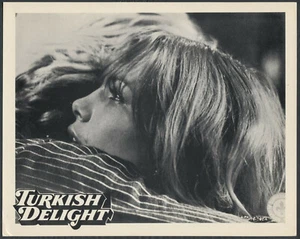 Turkish Delight ’75 RUTGER HAUER MONIQUE VAN DE VEN EMBRACING - Picture 1 of 1