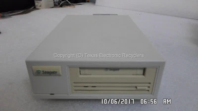 Seagate STD68000N 70201801-002 CM990411 4mm DDS2 4/8GB External SCSI Tape Drive - Image 1 of 4