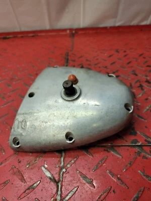 Cubierta del mecanismo de cambio lateral derecho Ducati Monza 250 1967 Foto 1 de 4