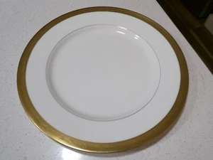 MIKASA CROWN JEWEL GOLD DINNER PLATE JAPAN - Picture 1 of 3