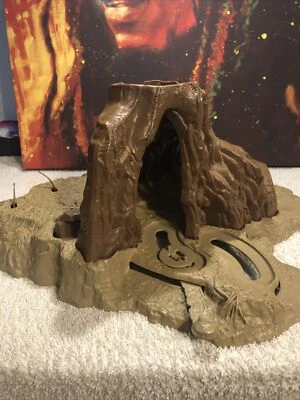 Vintage Kenner Star Wars Planet Dagobah 1981 playset Lucas Films - Image 1 of 4