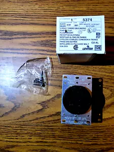 Receptáculo de toma de corriente de montaje al ras Leviton 5374 50A 250V 2 polos NEMA 6-50R - Imagen 1 de 8