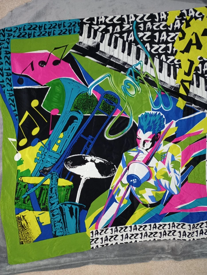 Bufanda de seda vintage música jazz audaz brillante 34x33 trombón único casca años 80 Foto 1 de 4