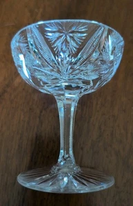 "Antigua copa de champán corte brillante 3,75"" x 3,25"" SSE" - Imagen 1 de 9