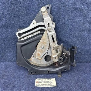 83-93 Ford Fox Body Mustang Convertible Rear Window Power Regulator RH Passenger - Picture 1 of 24