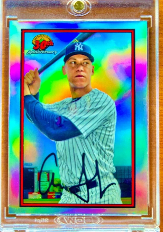 Aaron Judge RARE REFRACTOR INVESTMENT CARD BOWMAN CHROME YANKEES MVP MINT - Image 1 of 4