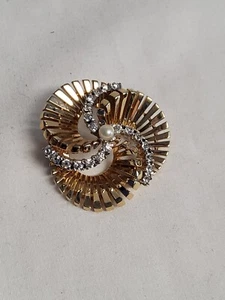 Broche prendedor vintage Jomaz simulado perla estrás transparente tono dorado plateado - Imagen 1 de 7