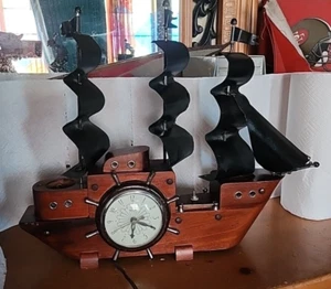 Wood Ship Clock - Picture 1 of 8