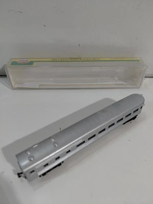 Model Power 3040 N Gauge Model Railroad Observation Passenger Car w/Case - Image 1 of 4