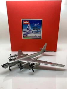 WESTERN MODELS TUPOLEV TU-95 BEAR SOVIET AIR FORCE 39 CBU-20 1/200 - Bild 1 von 5