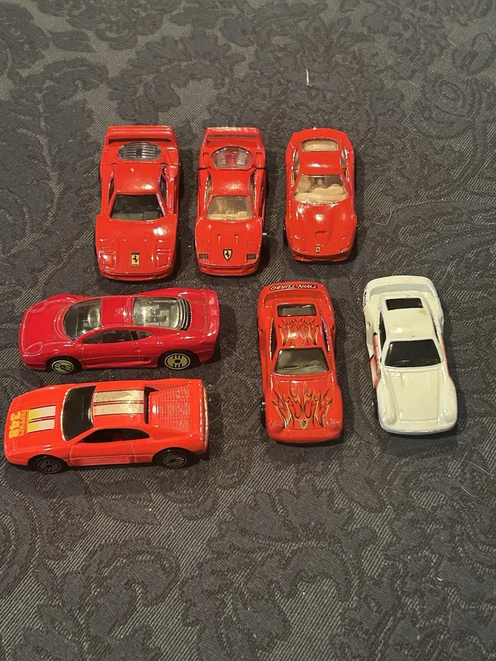 Lote De 7 Sueltos De Colección Hot Wheels Majorette Ferrari Porsche Jaguar Malasia Foto 1 de 4