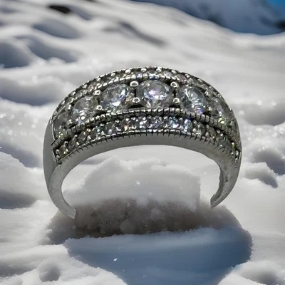 ANILLO BELLA LUCE DE JTV (R) 5,71 CTW RODIO SOBRE PLATA ESTERLINA TALLA 7 Foto 1 de 4