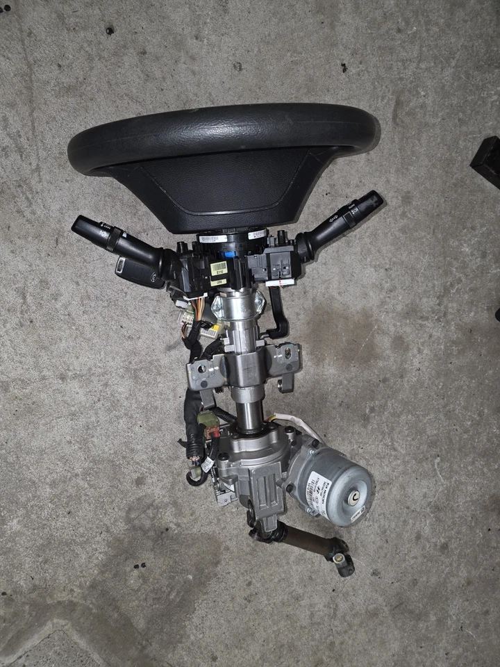 KIA FORTE 2014 2015 2016 columna de dirección cambio de piso sedán sin faros antiniebla Foto 1 de 4