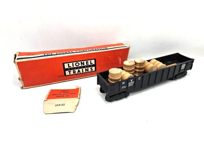 Lionel Electric Train Gondola Car 6462 25 New York Central with Wooden Barrels - Image 1 of 4