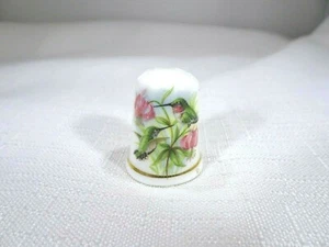 Vintage Pan Arts Collectables Sydney Australia English Bone China Bird Thimble - Picture 1 of 9