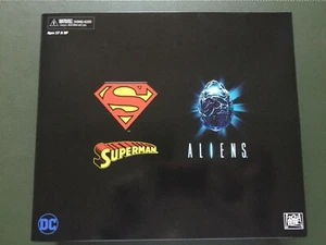 NECA - SDCC 2019 - Superman vs Aliens - Nuevo, Sellado en Caja - Exclusivo Con - Imagen 1 de 10