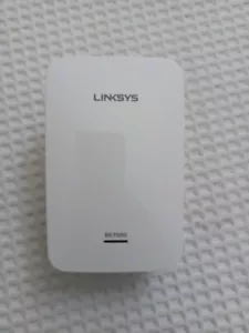 WiFi Range Extender Linksys RE7000 V2 Max Stream AC1900 Gigabit Booster - Picture 1 of 3