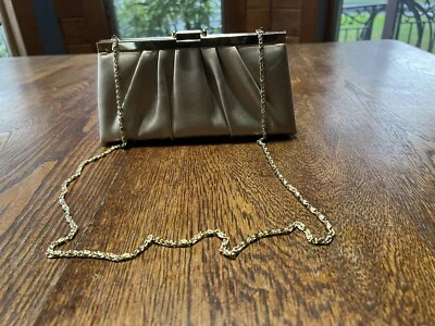 Hermosa Cartera Bolso de Noche JESSICA McCLINTOCK Beige Champagne Foto 1 de 4