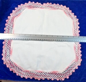 Doily Crocheted 14x14" Square Linen Center Pink and White Border - Picture 1 of 2