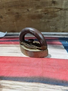 Juguete antiguo SAD IRON VINTAGE - Imagen 1 de 1