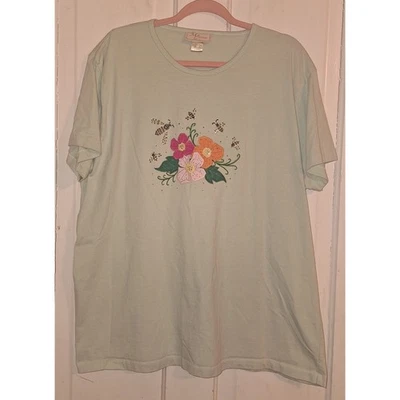 Camiseta Vintage M & C Sportswear Feminina Tamanho XXX Grande Verde Primavera Flores de Abelha - Imagem 1 de 4