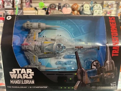 TRANSFORMERS Collaborative Star Wars The Mandalorian N-1 Starfighter HASBRO Foto 1 de 2