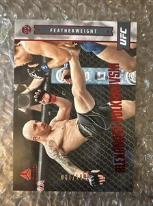 2022 UFC Chronicles Luminance Alexander Volkanovski Red /199 - Picture 1 of 2