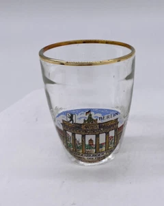 Berlin Brandenburger Tor Symbol Der Freiheit Monument German Souvenir Shot Glass - Picture 1 of 7