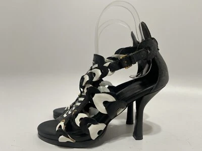 TACONES DE CUERO BLANCO Y NEGRO 35,5 BALENCIAGA BY NICOLAS GHESQUIERE SS2009 de colección Foto 1 de 4