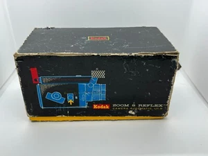 Kodak Zoom 8 Reflex Camera Automatic f/1.9 - Ektanar Lens f/1.6 + Accessories - Picture 1 of 10