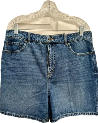 Style & Co Women's Denim High Rise Slimming Pocket Boyfriend Shorts NWT Size 12 - Image 1 of 4