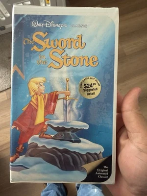 Disney меч в камне РЕДКАЯ оригинальная 1980-х в заводской упаковке  - Изображение 1 из 4