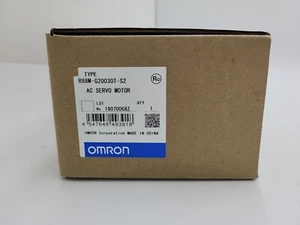 OMRON R88M-G20030T-S2 AC SERVO MOTOR Excellent Condition - Picture 1 of 13