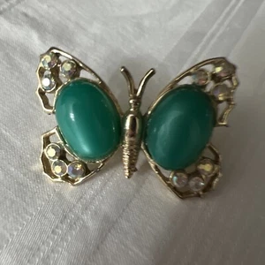 Vintage Jelly Belly Gold Tone Butterfly Pin V117 - Picture 1 of 3