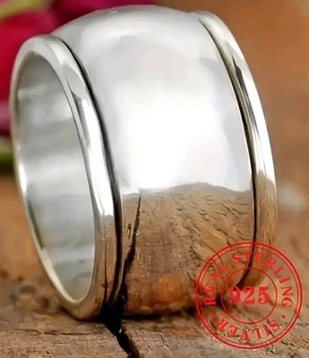 Handcrafted ~ SIZE 8 ~ 925 Silver ~ Wide ~ Plain Band Ring - Image 1 of 4