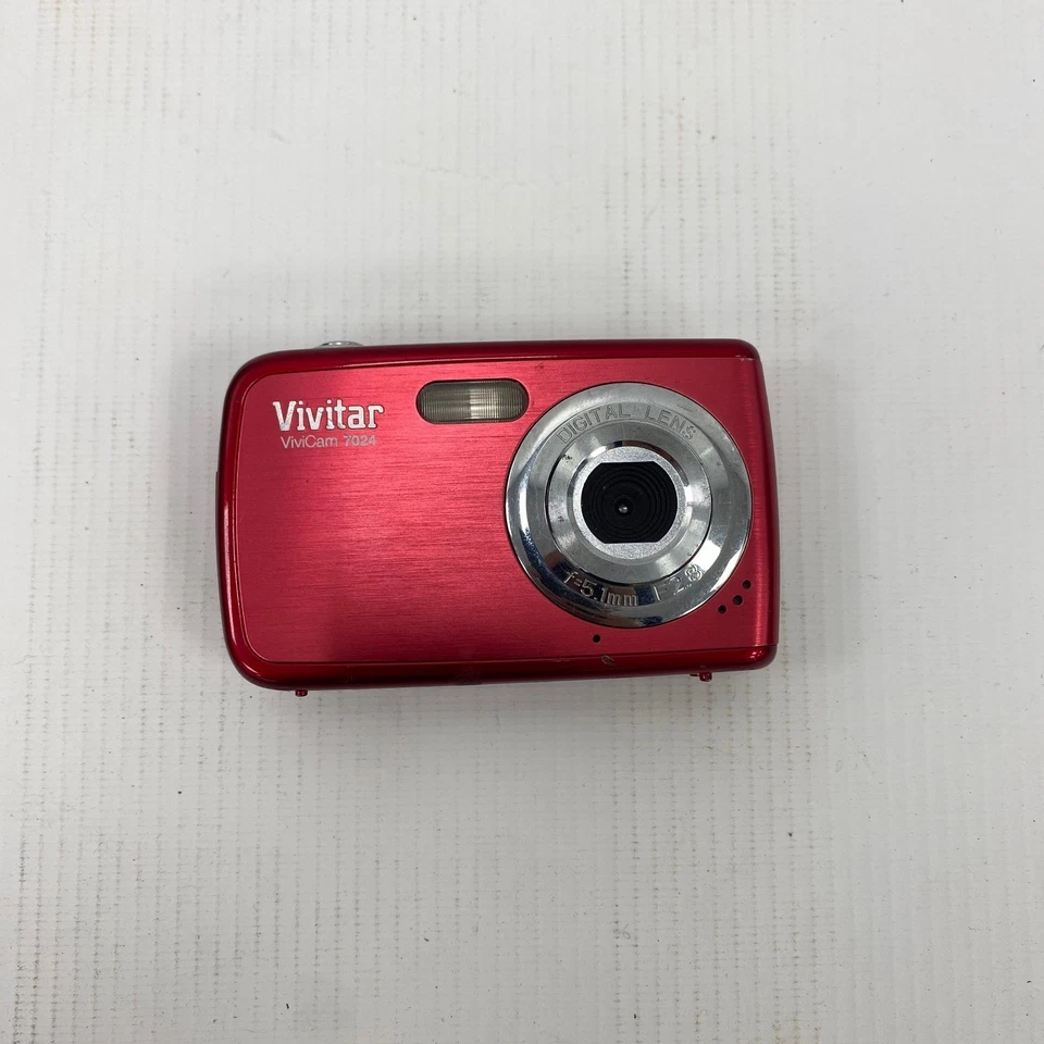 Vivitar Digital Camera Vivicam 7024 7.1MP Red Tested - Image 1 of 4