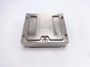 HP 689047-001 BL660C G8 Processor Heatsink - Picture 1 of 2