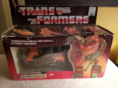 NEW Vintage Hasbro Transformers Autobot Commander Roadbuster 1985 - Image 1 of 4