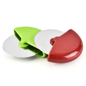 Pizza cutter wheel with blade cutter - Picture 1 of 3